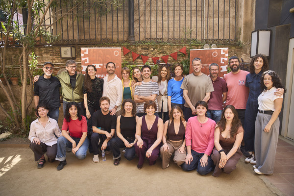 1_RDP Estrena't al Territori 2026_foto familia.jpg